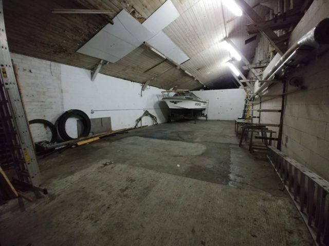 Teerhofinsel-Halle-nachher